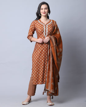 Admyrin Muslin Embroidered Kurta Set With Dupatta