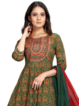 Admyrin Pure Cambric Cotton Embroidered Kurta Set With Dupatta