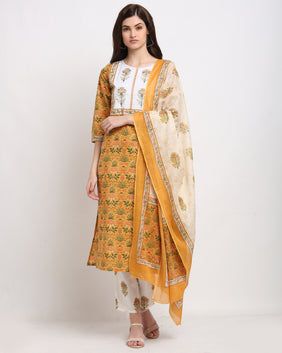 Admyrin Pure Cambric Cotton Embroidered Kurta Set With Dupatta