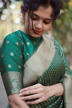 Admyrin Green Art Silk Designer Function Wear Banarasi Saree with Blouse Piece