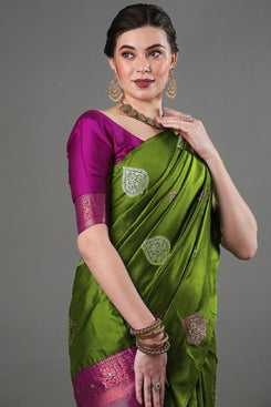 Admyrin Mehendi Green Banarasi Soft Silk Zari Woven Saree with Contrast Blouse Piece