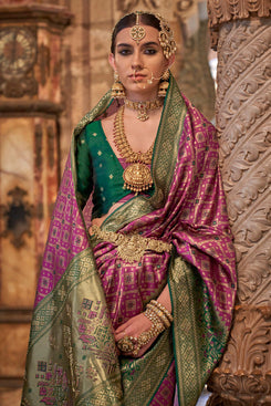 Admyrin Banarasi Silk Jacquard Weaving Swarovski Work Woven Saree with Blouse Piece